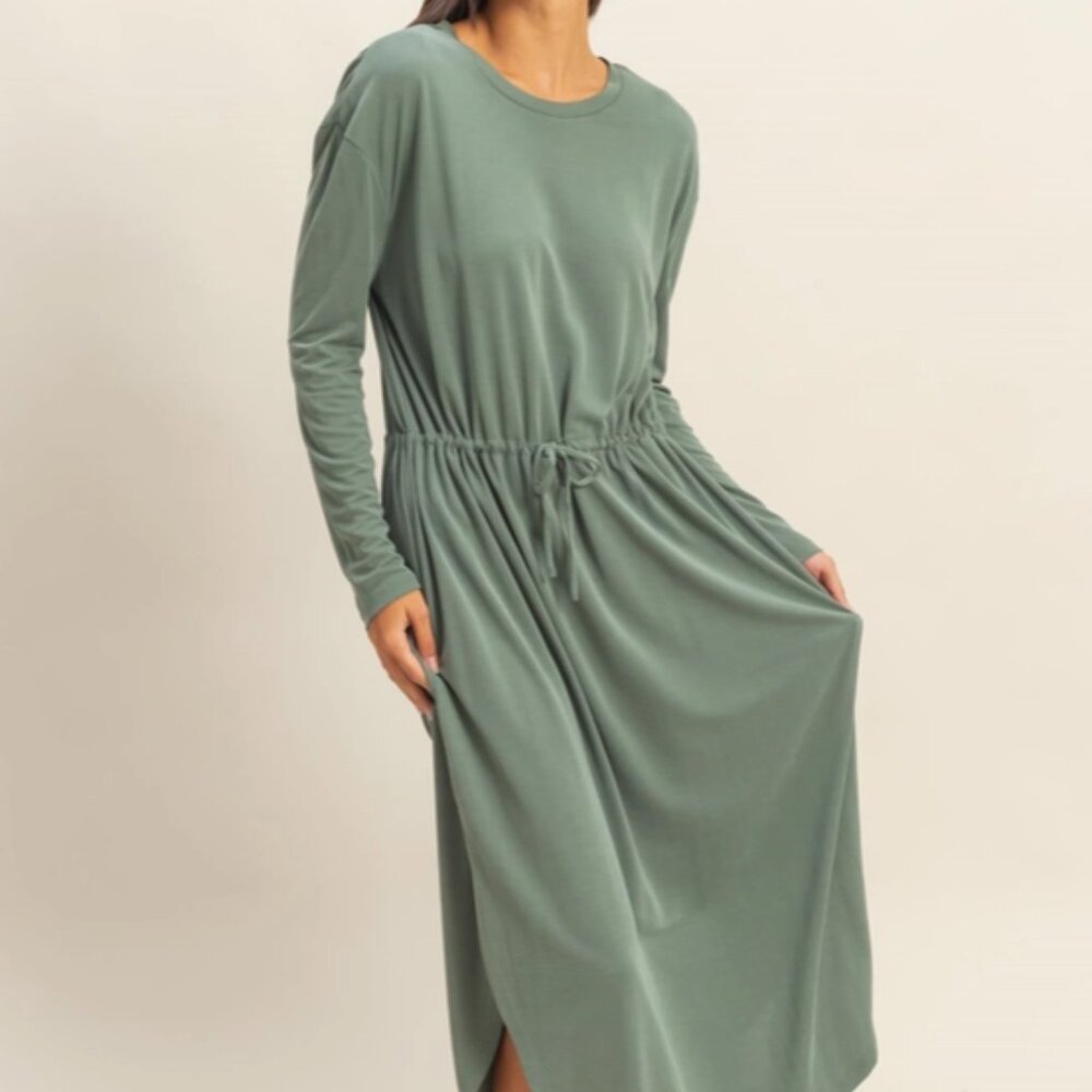 Double Zero Drawstring Waist Long Sleeve Midi Dress Gray green